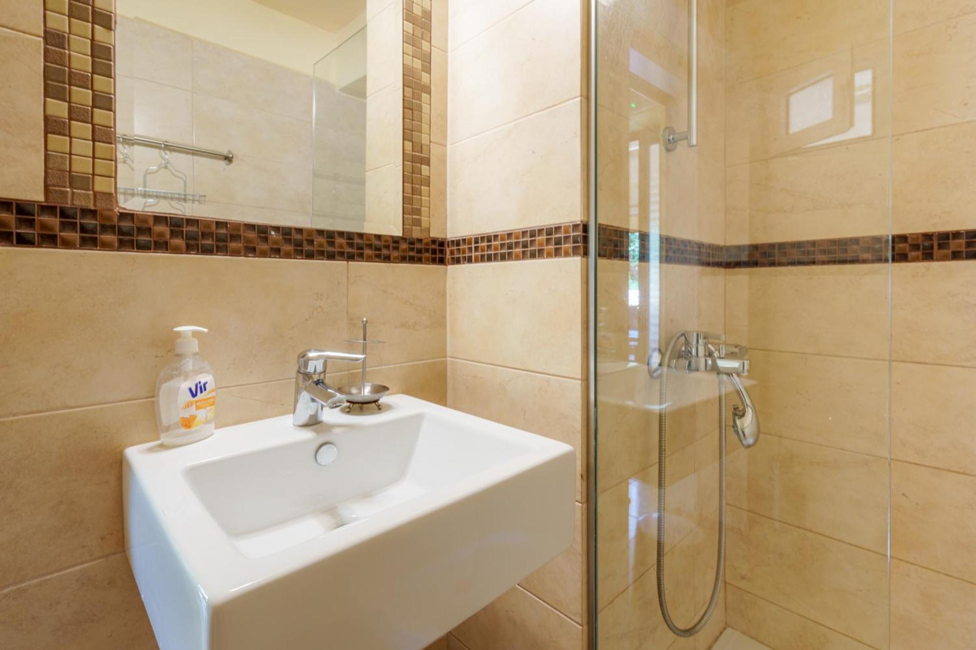 Ramona Apartment Lourdata  Luaran gambar