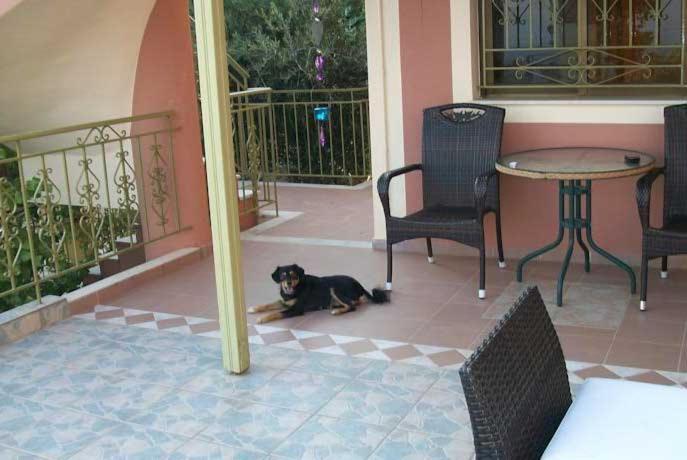Ramona Apartment Lourdata  Luaran gambar